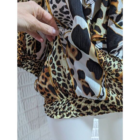 Peter Nygard Women's Leopard Print 3/4 Sleeve Ruffled Smocked Blouse Top Small - Picture 3 of 7